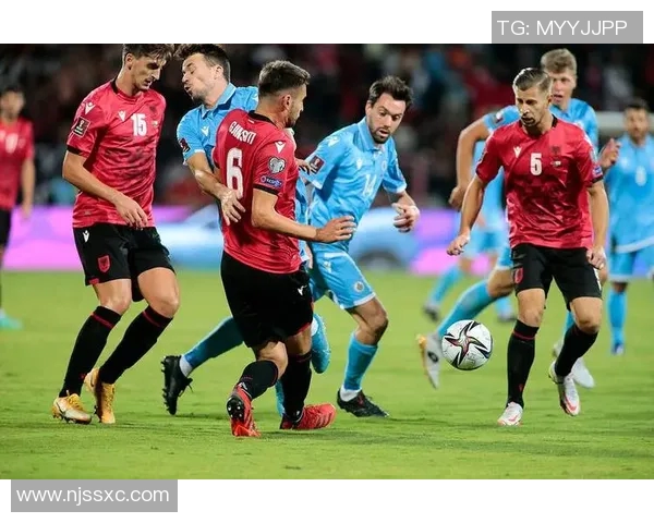 足球明星的技艺揭秘他们在赛场上的独特风格与战术分析